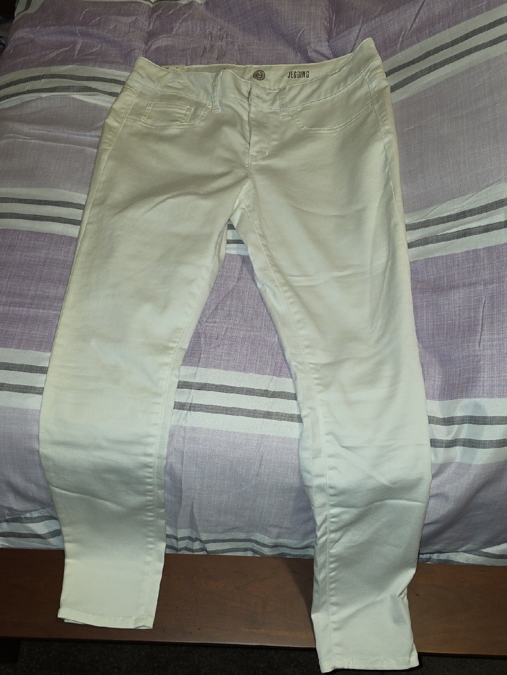 White Women's Jeggings - Slim Stretch Fit